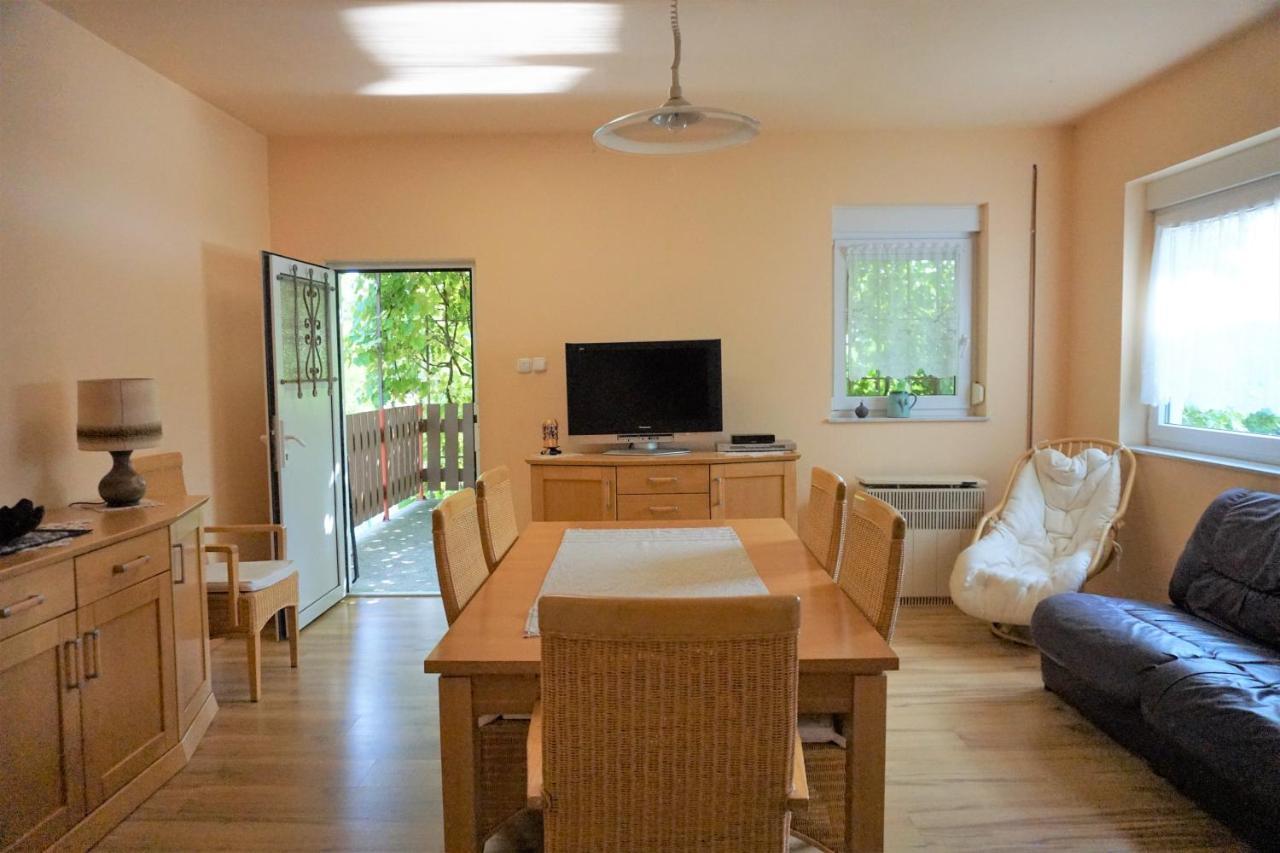 Willa Ferienhaus Plattensee/Balaton Szolad Zewnętrze zdjęcie
